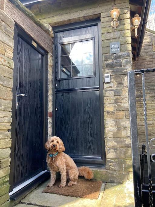 Unique Victorian Stable Conversion Halifax Exterior foto